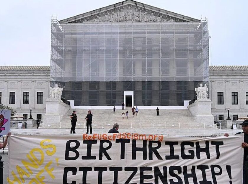 အမေရိကားရောက် မိဘတွေက မွေးဖွားတဲ့ကလေးငယ်တွေ မွေးရာပါနိုင်ငံသားဖြစ်ခွင့်ရှိ၊ မရှိ တရားရုံးချုပ် ကြားနာမယ်