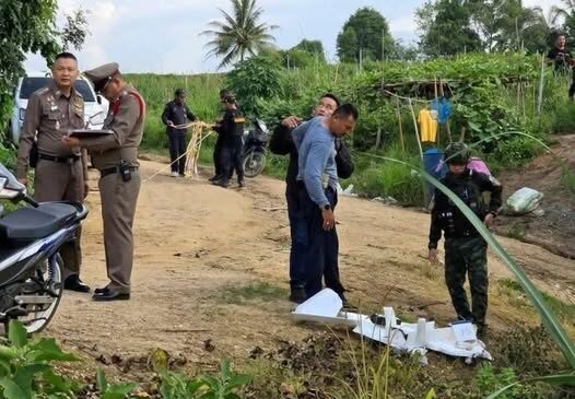 မြဝတီ နယ်စပ်မှာ ဖြစ်ပွားတဲ့တိုက်ပွဲကြောင့် ထိုင်းဘက်ခြမ်းကို ဒရုန်းကျလို့ မြန်မာလုပ်သားမိသားစု သုံးယောက်သေပြီး နှစ်ယောက်ဒဏ်ရာပြင်းထန်ရရှိခဲ့