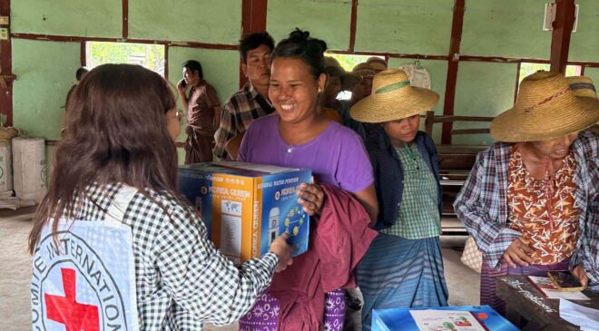 နေရပ်ပြန် မတ္တရာ စစ်ရှောင်ပြည်သူများ ပြန်လည်ထူထောင်ရေး မန္တလေး ICRC ကူညီထောက်ပံ့မှုများပြုလုပ်နေ