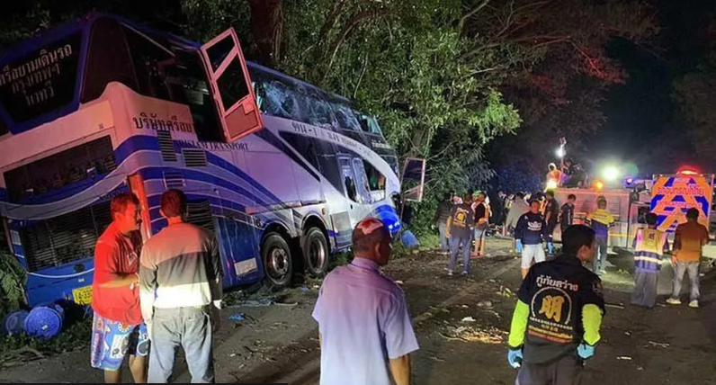 ထိုင်းမှာ နှစ်ထပ်ဘတ်စ်ကားတစီး မတော်တဆမှုကြောင့် လူ ၁၄ ယောက်သေဆုံး