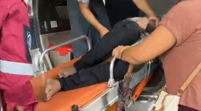 စံပြဈေးအနီး လူကူးခုံးတံတားပေါ်က လူငယ်တယောက် ခုန်ချမှုဖြစ်ပွား