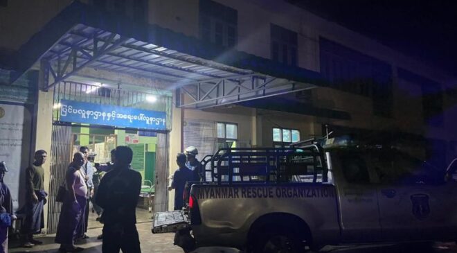ဘားအံမှာ မိသားစုလိုက် ဓားထိုးခံရလို့ ဖခင်နဲ့သမီးသေဆုံးပြီး မိခင်ဖြစ်သူ ဒဏ်ရာပြင်းထန်