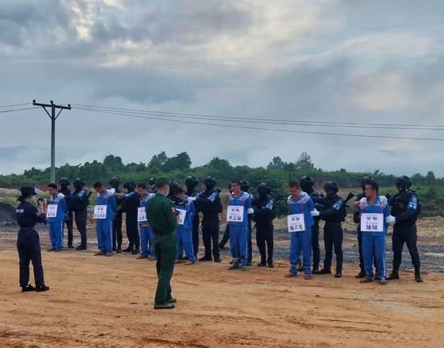 သိန္နီမှာ လူသတ်မှုကျူးလွန်သူ နှစ်ဦးကို MNDAA သေဒဏ်ချ (ရုပ်သံ)