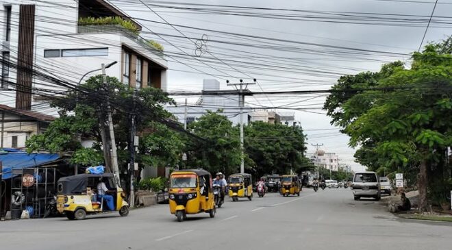 မန္တလေးနဲ့ အနီးတဝိုက်မှာ ပြင်းထန်တဲ့ငလျင်လှုပ်ခတ်လို့ မြို့ခံလူထု အလန့်တကြားဖြစ်ခဲ့ရ