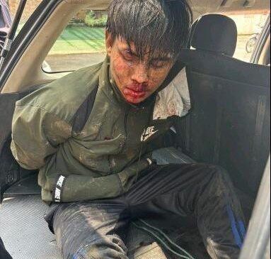 ပြင်ဦးလွင်က ” မေ ” စိန်ရွှေရတနာဆိုင် ဓားပြတိုက်ခံရ၊ ကျူးလွန်သူ တယောက်ဖမ်းမိပြီး တယောက်က ရွှေတွေနဲ့လွတ်သွား