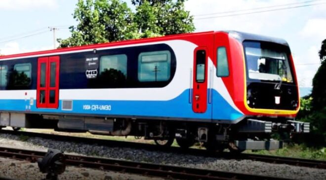 အွန်လိုင်းကနေ ရထားလက်မှတ်ဝယ်တဲ့အခါ ငွေဖြတ်သွားပေမယ့် ငွေ​ပေးချေမှုမအောင်မြင်ဘူးဆိုလို့ အခက်ကြုံ