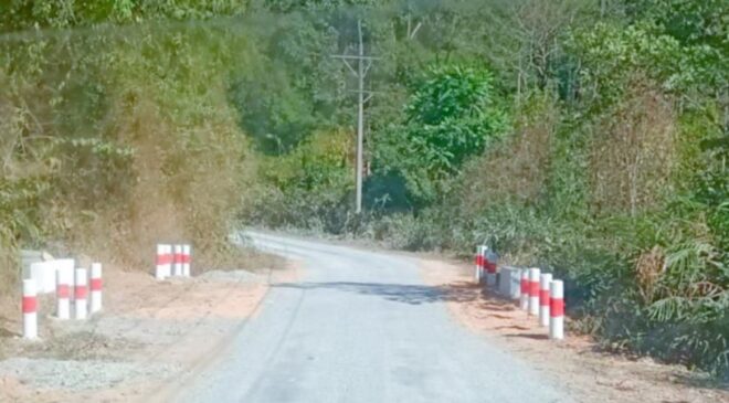 တောင်ငူ – လိပ်သိုလမ်းမှာ လူနာခေါ်ပြီး ပြန်လာတဲ့ ပရဟိတကားတစီး မိုင်းဆွဲခံရလို့ တယောက်သေ ငါးယောက်ဒဏ်ရာရ