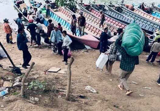 သီပေါတံတားနဲ့ ရေလမ်းခရီးကြားက ရှမ်းမြောက်ပြည်သူတွေရဲ့သောက