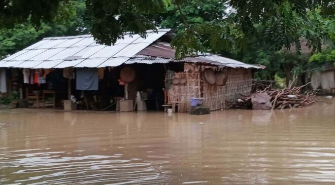 စစ်ကိုင်းတိုင်းအတွင်း မြို့နယ်တချို့မှာ ရေဘေးအန္တရာယ် ဆိုးရွားလာနေပြီး ဒေသခံ သောင်းနဲ့ချီ အရေးပေါ် ရွှေ့ပြောင်းနေရ