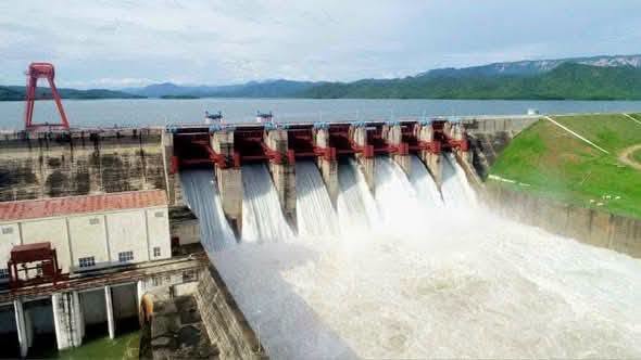 ဆည်တော်ကြီးရေလှောင်တမံက ရေပိုရေလွှဲတံခါးတွေဖွင့်ထားလို့ ဆည်အနီးက ကျေးရွာတချို့ကို အရေးပေါ်ပြောင်းရွေးဖို့ အသိပေးထား