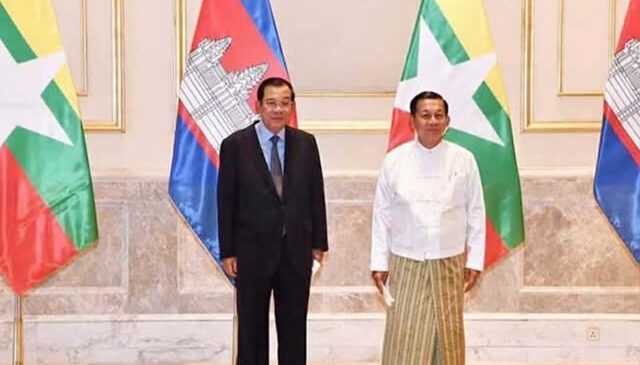 ကမ္ဘောဒီးယားခရီးစဉ်-သံတမန်ရေးစိန်​ခေါ်ပွဲ