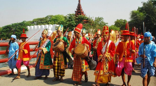 သူတို့အိမ် အခန်း (၂၄၇)